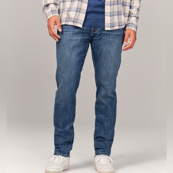 Abercrombie & Fitch Athletic Slim Stretch Jeans - Picture 1 of 11